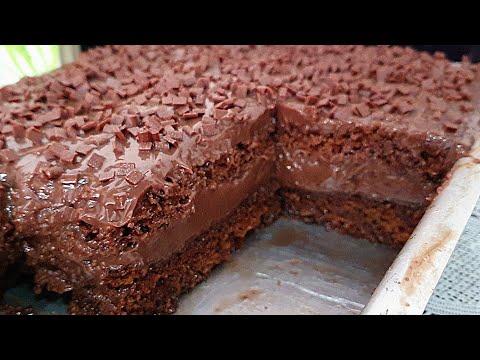 BOLO GELADO DE BRIGADEIRO BEM MOLHADINHO