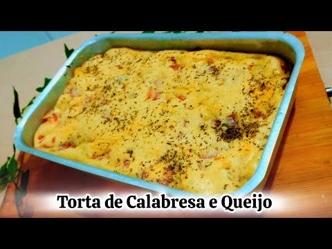 Torta de Calabresa com Queijo