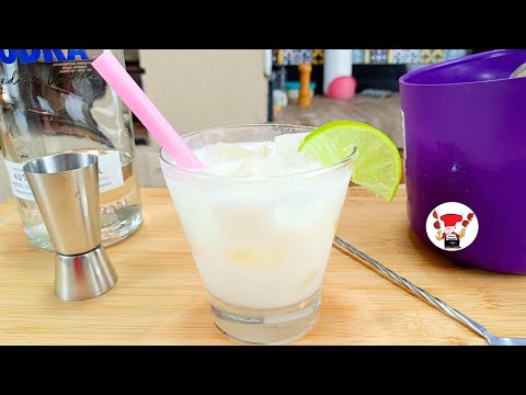 Como Fazer Caipirinha de Vodka e Leite Condensado Perfeita