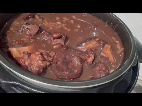 Como Fazer FEIJOADA Na PANELA ELÉTRICA | Tempero caseiro | Receita simples e fácil