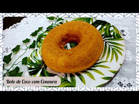 Bolo de Coco com Cenoura