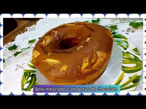 Bolo Mesclado com Gotas de Chocolate