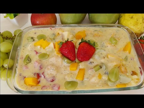 Salada de frutas com creme de maracujá