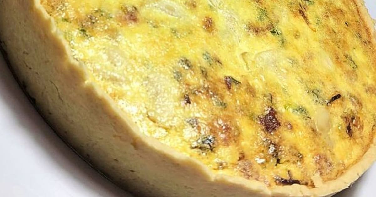 como fazer quiche de carne seca