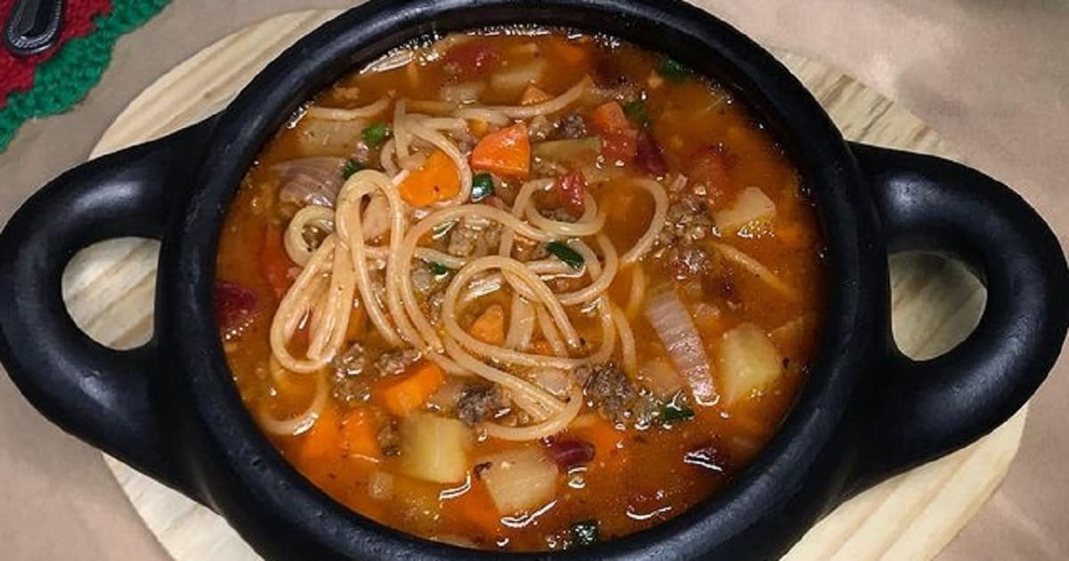 como fazer sopa de carne moída