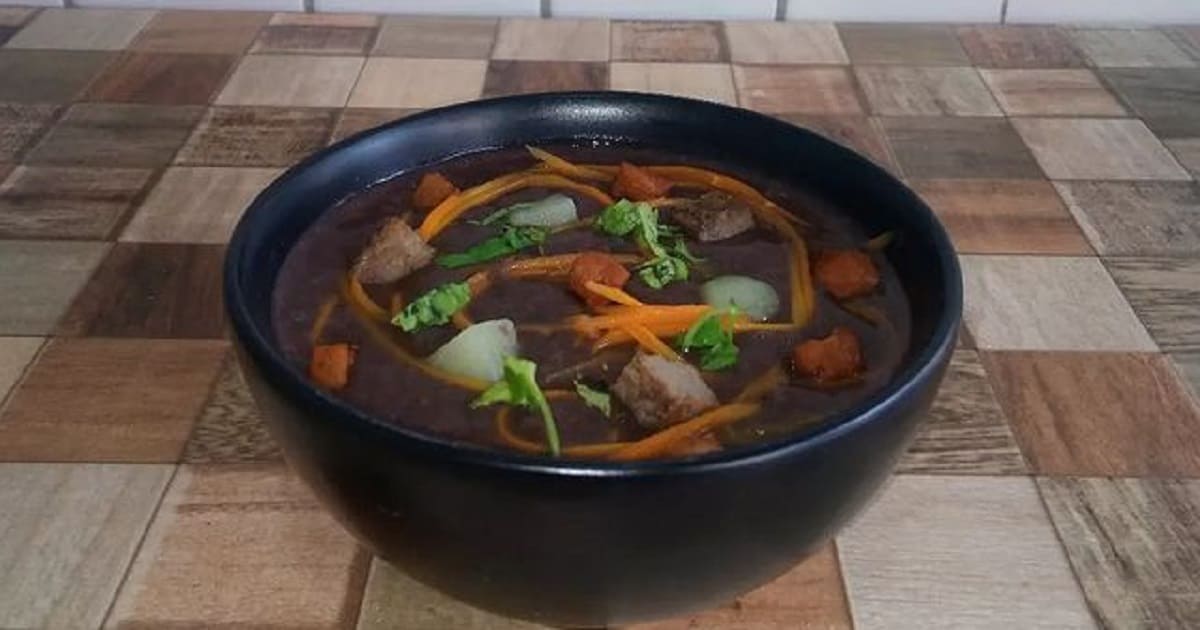 como fazer sopa de feijão preto