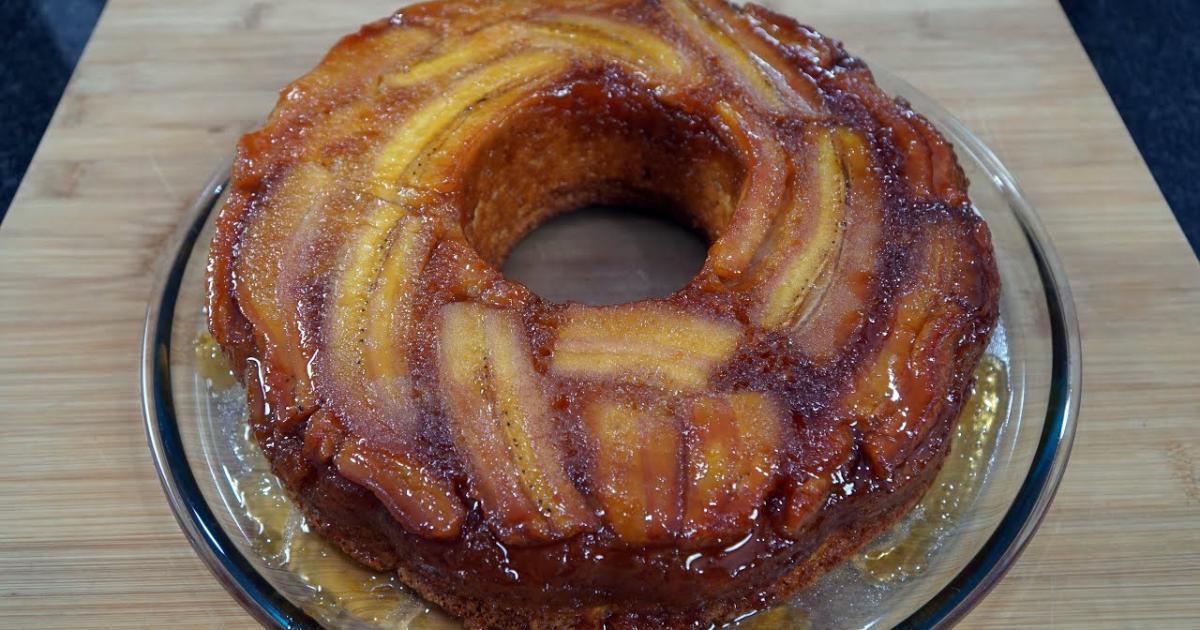 Clássico Revisitado Bolo de Banana Caramelado Invertido