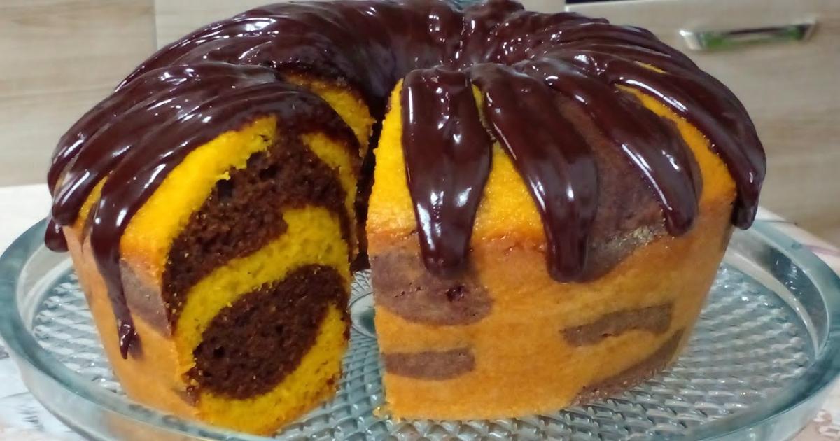 Delícia Mesclada Bolo de Cenoura e Chocolate com Ganache Tentador