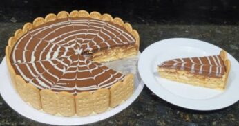 Torta Alemã Celestial: Delicadeza em Creme e Chocolate!