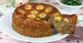 Delícia Saudável de Banana e Aveia: Bolo Sem Farinha, Açúcar ou Leite