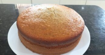 Bolo de Maçã Fofinho: Sabor Incrível em Pouco Tempo!