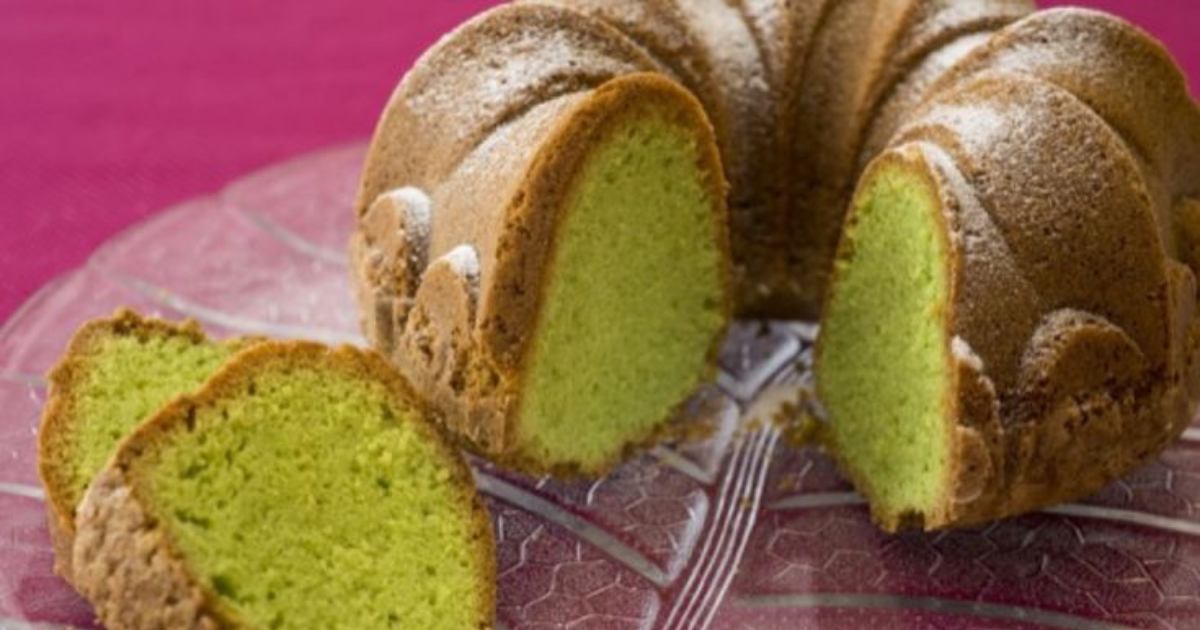 Bolo de Couve com Cobertura de Limão: Sabor Surpreendente e Fácil de Fazer