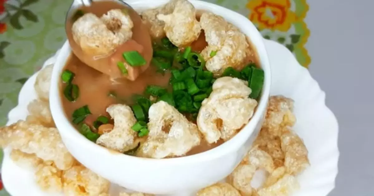 Caldo de Feijão com Bacon e Calabresa Fácil e Delicioso