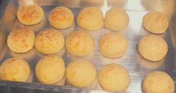 Pão de Queijo Mineiro Fácil e Rápido