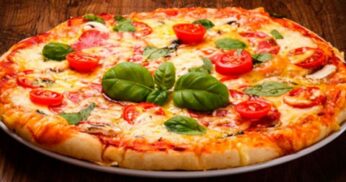 Pizza de Liquidificador Fácil: Rápida, Saborosa e Feita com o Que Você Tem em Casa!
