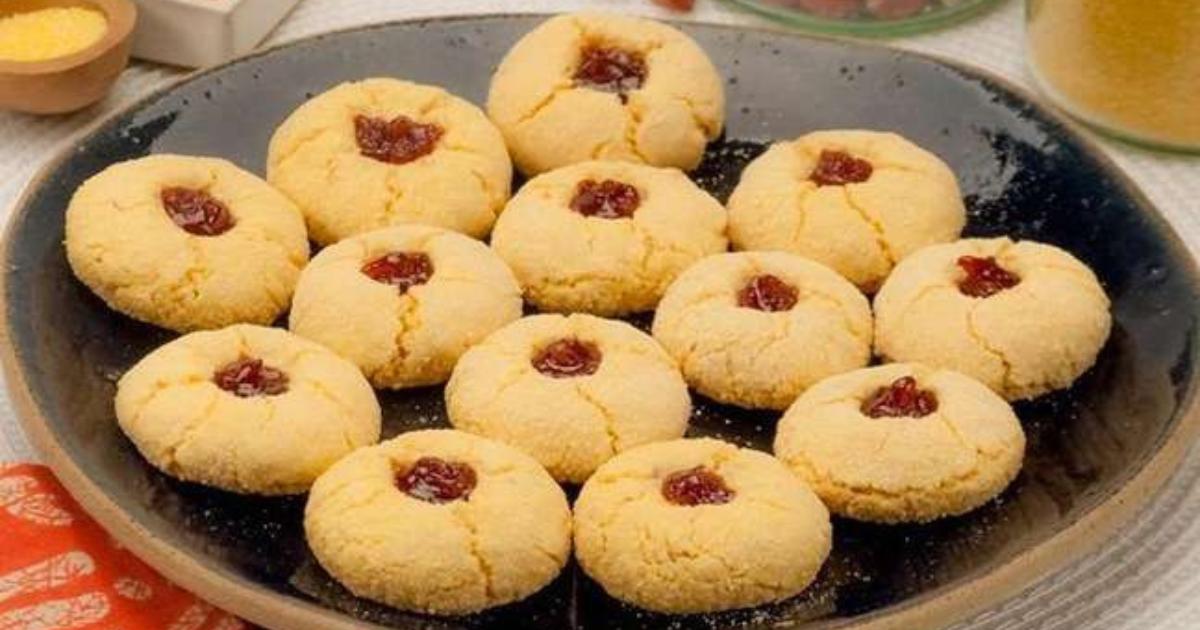 Receita Simples e Vegana de Cookies de Fubá