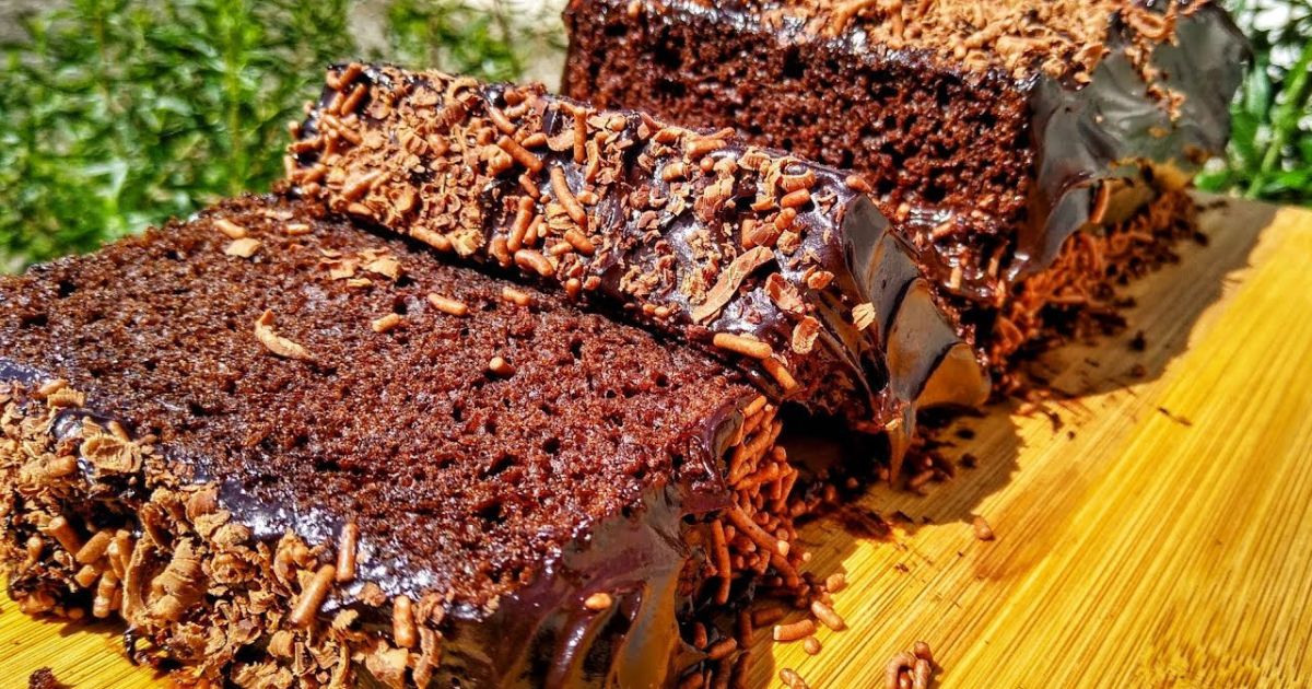 Bolo de Café com Cobertura de Brigadeiro