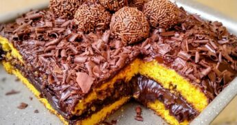 Bolo de Cenoura com Brigadeiro Cremoso na Batedeira