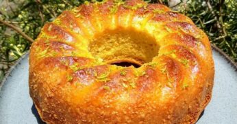 Bolo de Laranja Fofinho Feito à Mão