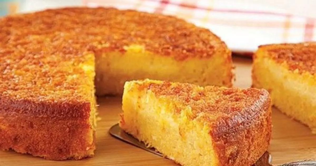 Bolo de Mandioca Fofinho com Coco: Fácil e Saboroso