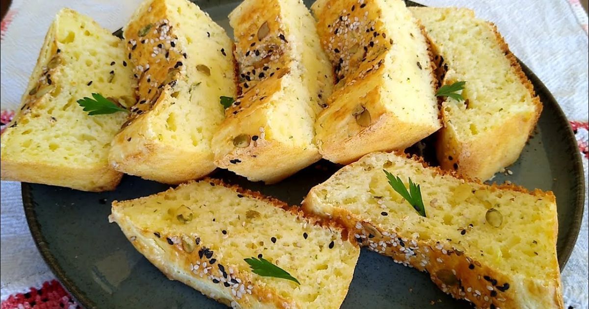 Bolo de Tapioca Fácil e Fofinho