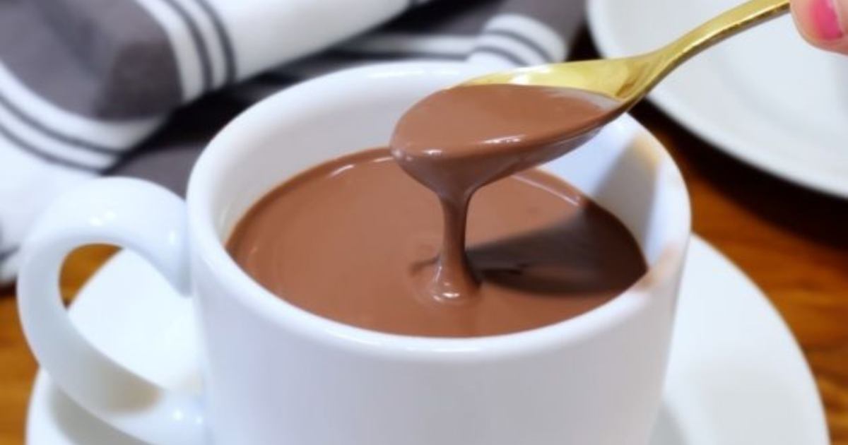 Chocolate Quente Cremoso: Receita Fácil e Sem Maisena para Dias Frios!