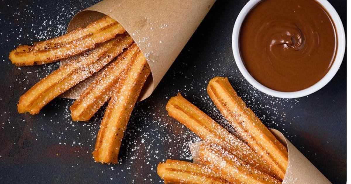 Churros Crocantes e Fáceis: A Receita Perfeita para Fazer em Casa!