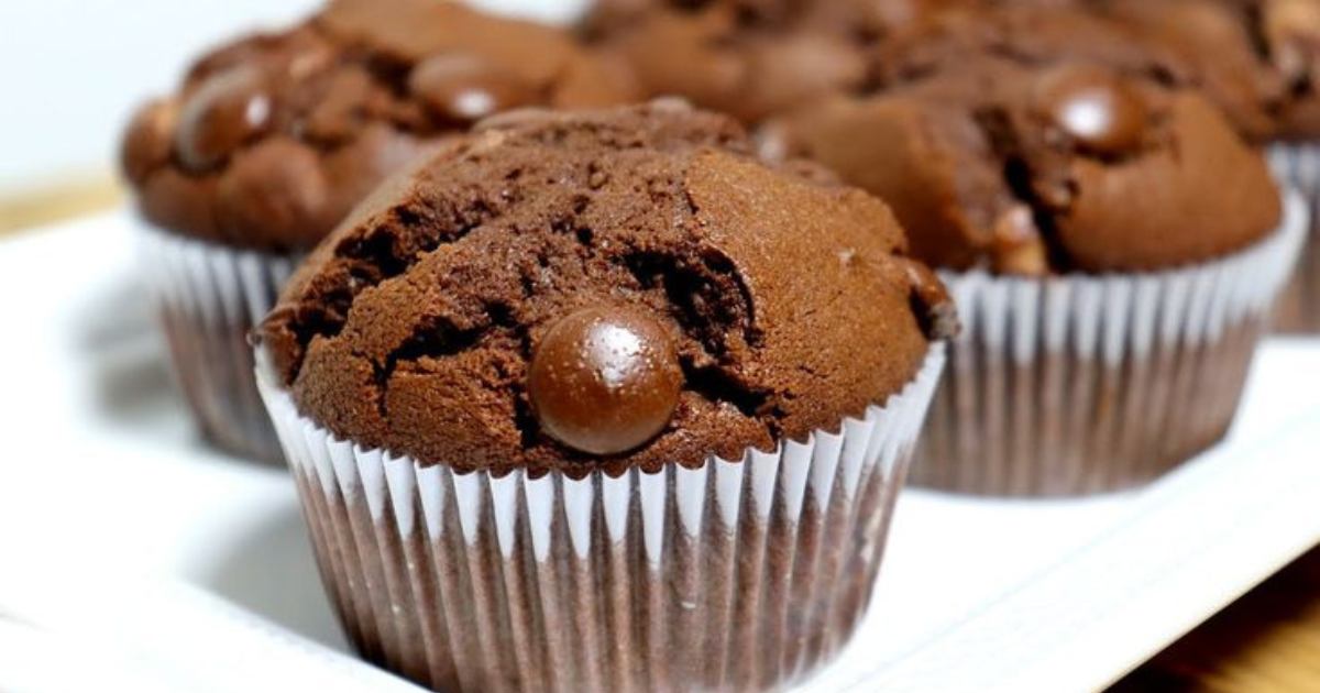 Muffins Fofinhos com Gotas de Chocolate: Simples e Irresistíveis!