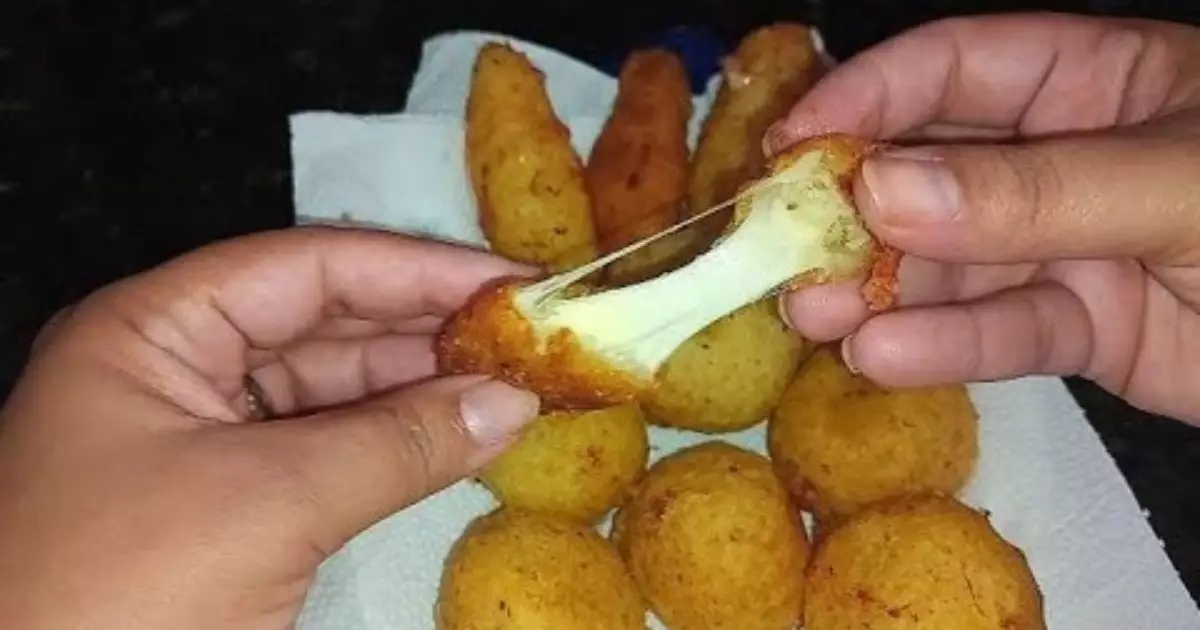 Bolinhos de Aipim com Queijo e Carne Receita Fácil e Rápida