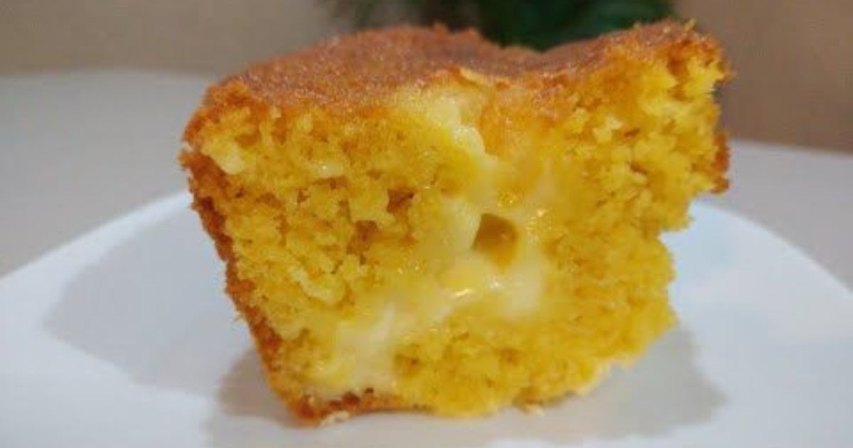 Bolo de Flocão de Milho com Requeijão: Cremoso e Fofinho