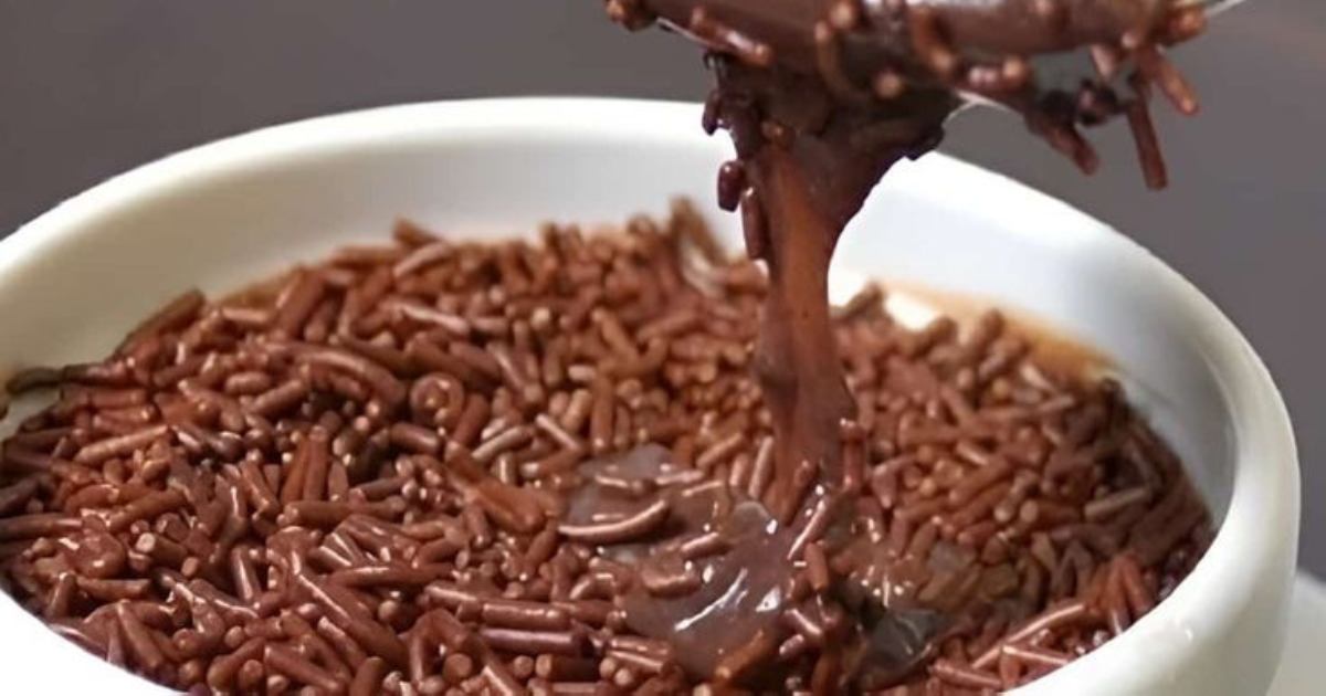 Brigadeiro Cremoso de Leite de Coco em Poucos Passos!