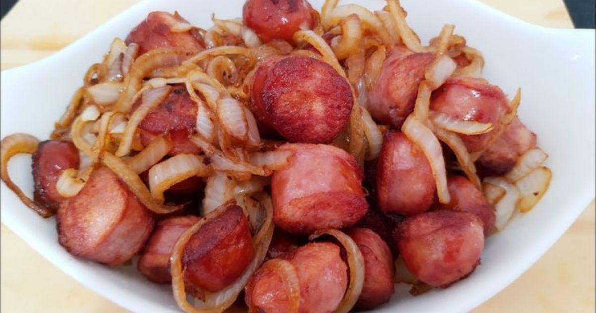 Linguiça Defumada com Cebola: Sabor e Praticidade para o Dia a Dia