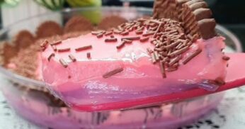 Quer uma Receita Simples? Sobremesa rápida e Cremosa uma Delícia sem Complicações Rico em Sabor