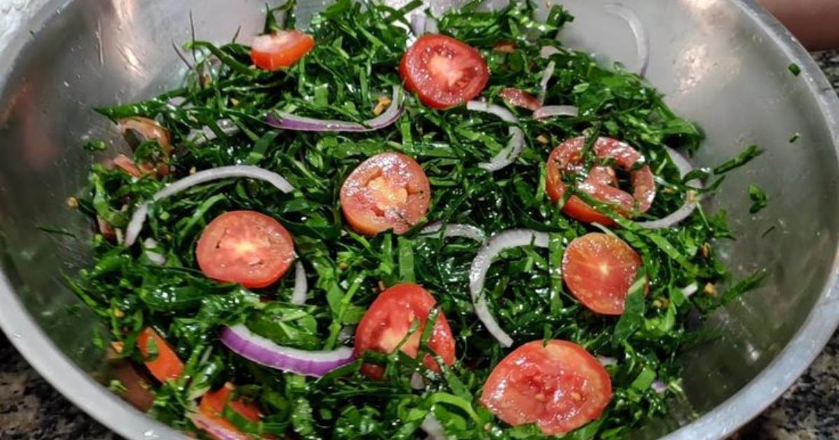 Salada de Couve com Limão: Acompanha Fácil para Suas Refeições