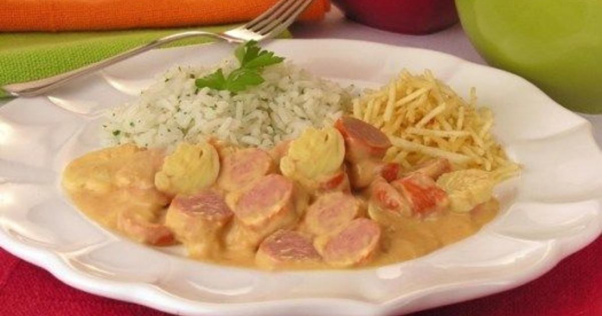 Strogonoff de Salsicha: Uma Receita Prática e Saborosa para Qualquer Hora!