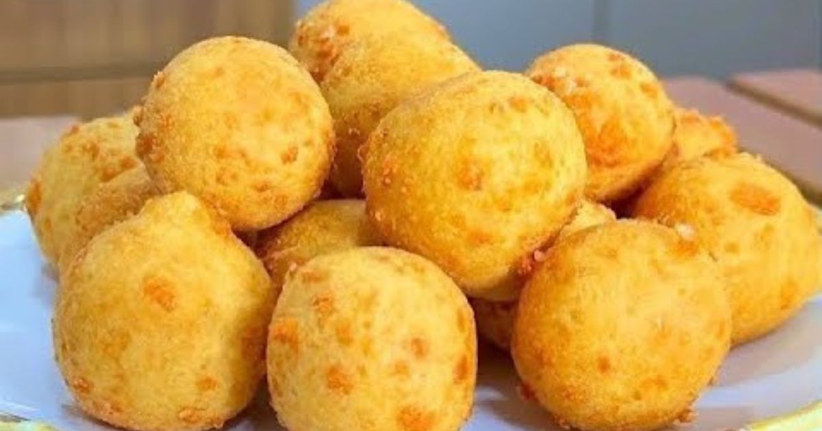 Bola de Queijo Crocante e Deliciosa com Apenas Três Ingredientes