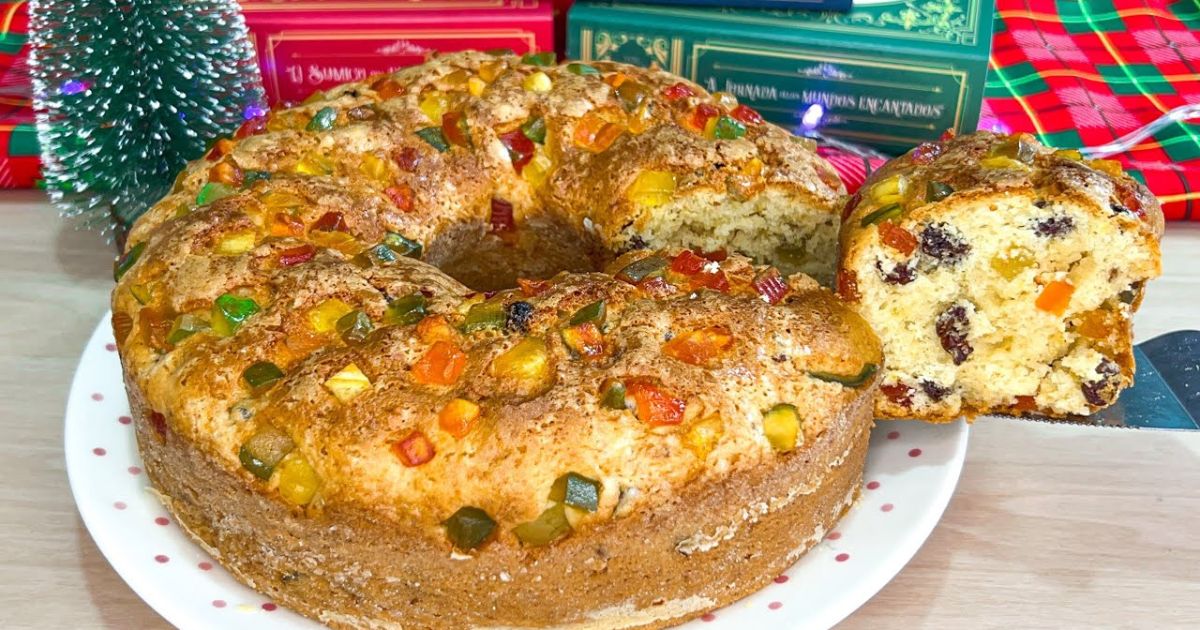 Bolo de Frutas Simples e Fofinho que é Perfeita Para o Natal Melhor que Panetone