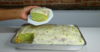 Bolo de Limão com Cobertura Fofinho e Delicioso