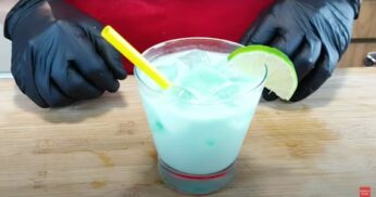 Caipirinha de Menta e Leite Condensado