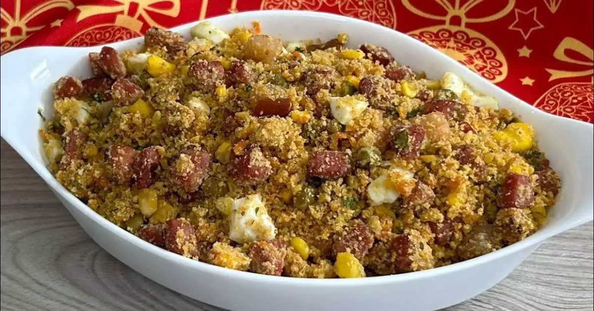 Farofa de Calabresa e Bacon para Natal e Ano Novo