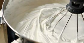 Merengue Suíço Perfeito: Aprenda o Truque Que Faz Toda Diferença