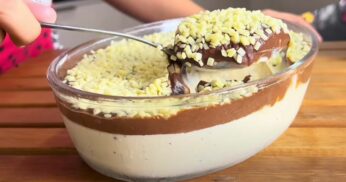 Mousse de Maracujá com Ganache de Chocolate Para Ceia de Natal