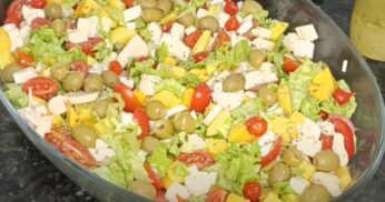 Receita de Salada Tropical Fácil e Rápida perfeita para o Natal e outras ocasiões