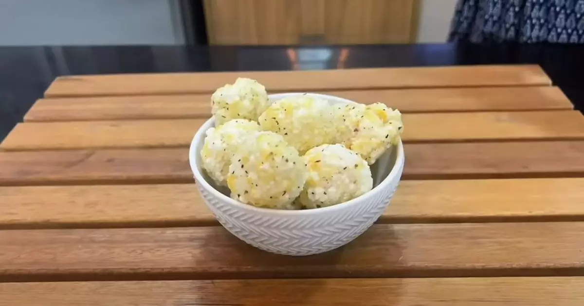 Salgadinho de tapioca sem glúten com apenas quatro ingredientes