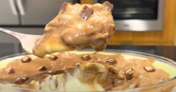 Sobremesa Natalina com Kit Kat e Chocolate Branco