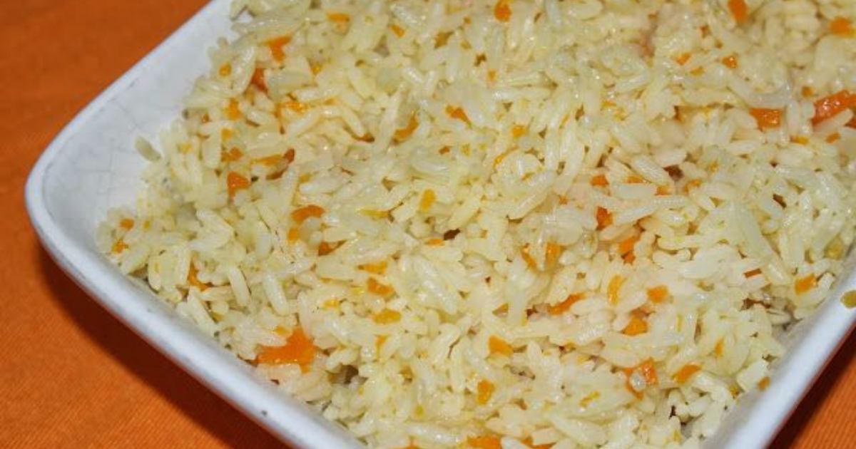 ARROZ COM CENOURA: SIMPLES, PRÁTICO E CHEIO DE SABOR