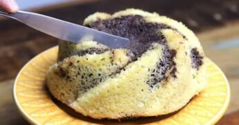 Bolo Mesclado de Chocolate e Coco Sem Açúcar, Sem Glúten e Sem Lactose