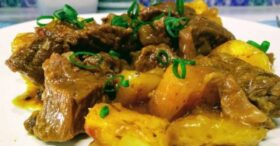 CARNE NA PANELA: UM CLÁSSICO FÁCIL E CHEIO DE SABOR!