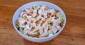 Receita: Salada Low Carb Completa para Emagrecer, Desinchar e Baixar Açúcar no Sangue