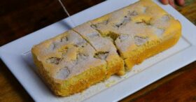 O Bolo de Maçã Mais Macio que Existe Sem Glúten e Sem Lactose